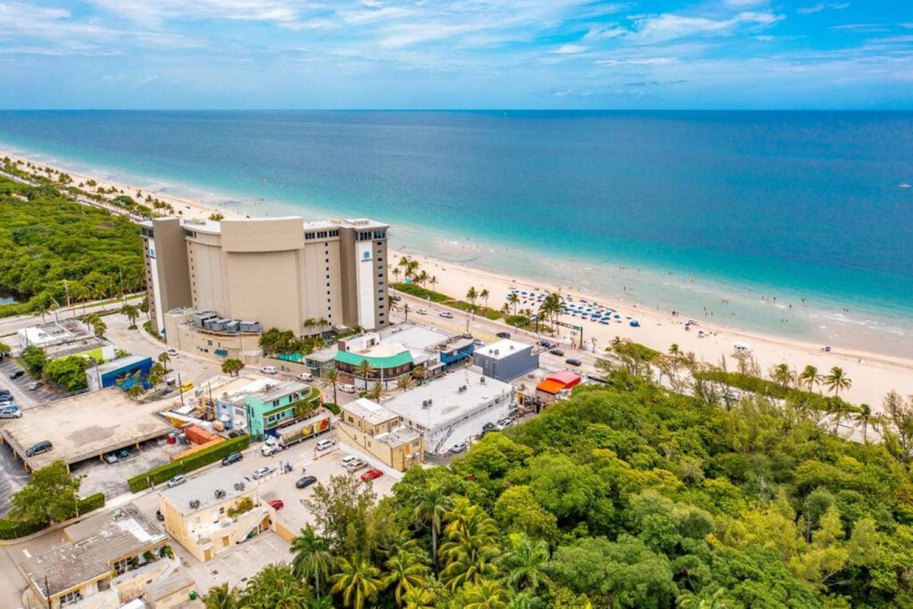 Ferienhaus The Purple Pelican Beachfront With Ocean Balcony Unit 1 Fort Lauderdale