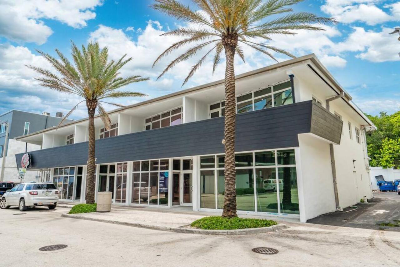 Ferienhaus The Purple Pelican Beachfront With Ocean Balcony Unit 1 Fort Lauderdale